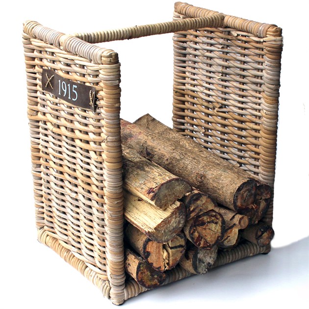 Ved hylla/korg, mindre i Rotting 50cm